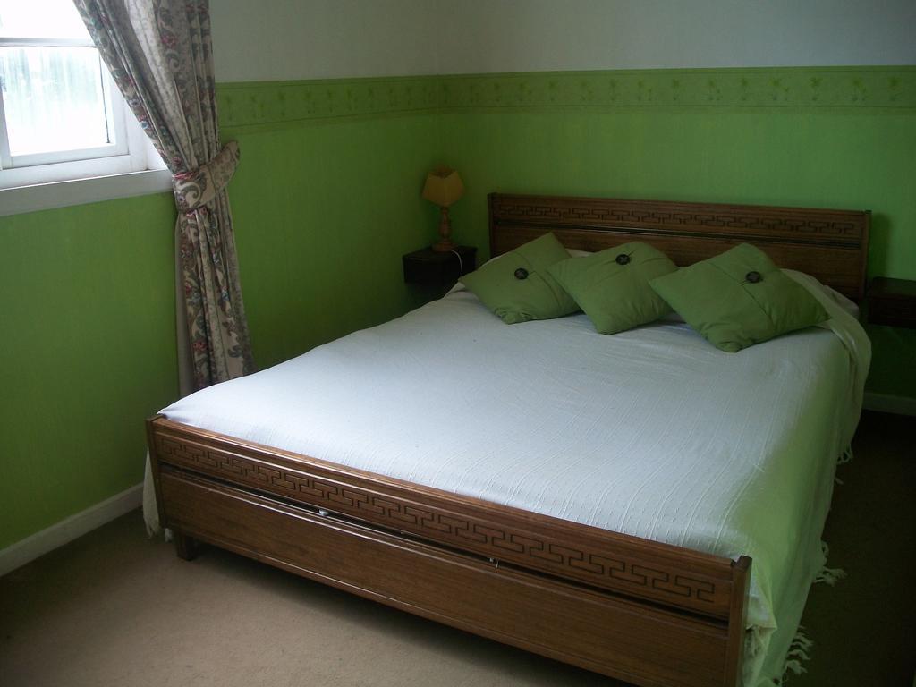 Hostal y Cabañas Villa Germana Puerto Varas Habitación foto